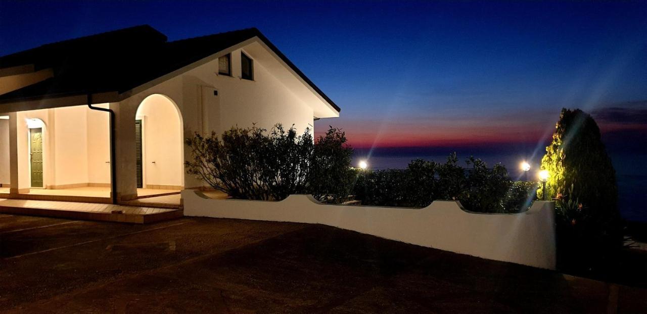 Villa Kiru Vibo Valentia Exterior foto